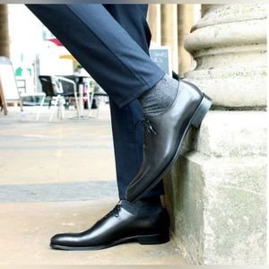 Thomas Bird Wholecut Oxford Black shoes